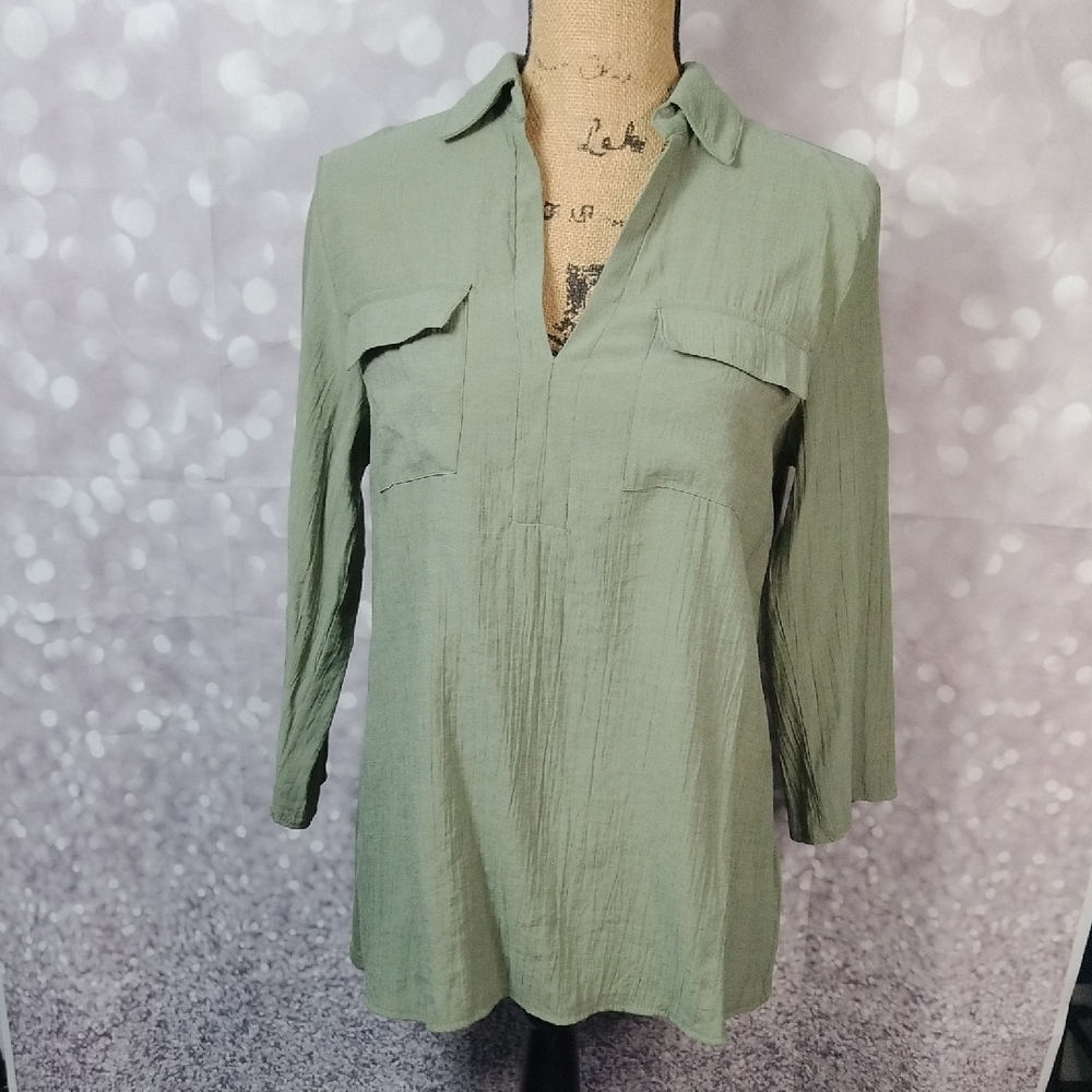 NY Collection Green Relaxed Top with A Mixed Rayon, Spandex And Poly For Comfort